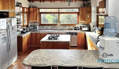 Casa de 5 alcobas en venta en El Salado, Envigado, 290 m² · foto 2 de 20