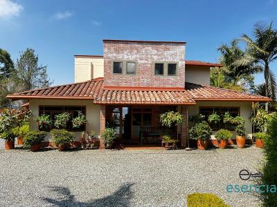 Casa de 5 alcobas en venta en El Salado, Envigado, 290 m² · foto 3 de 20
