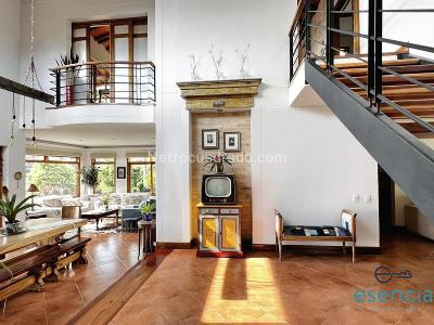 Casa de 5 alcobas en venta en El Salado, Envigado, 290 m² · foto 6 de 20