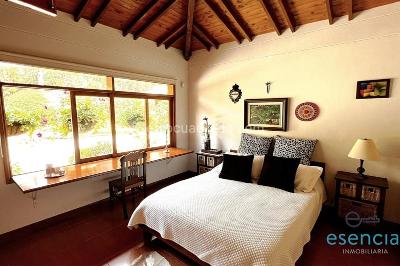 Casa de 5 alcobas en venta en El Salado, Envigado, 290 m² · foto 13 de 20