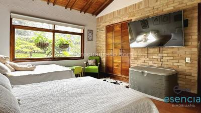 Casa de 5 alcobas en venta en El Salado, Envigado, 290 m² · foto 16 de 20