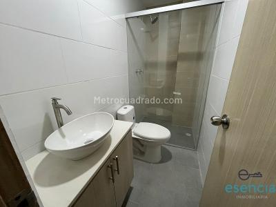 Apartamento de 3 alcobas en arriendo en Mesa, Envigado, 110 m² · foto 10 de 13