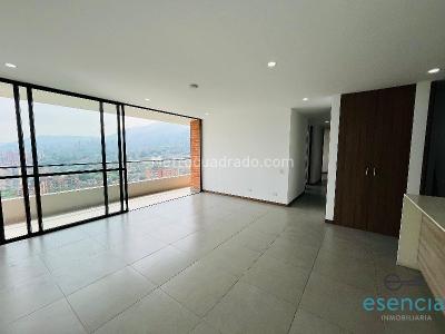 Apartamento de 3 alcobas en arriendo en Loma Del Escobero, Envigado, 113 m² · foto 3 de 9