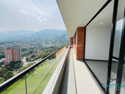Apartamento de 3 alcobas en arriendo en Loma Del Escobero, Envigado, 113 m² · foto 5 de 9