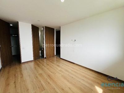Apartamento de 3 alcobas en arriendo en Loma Del Escobero, Envigado, 113 m² · foto 9 de 9