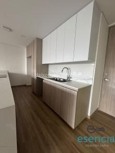 Apartamento de 3 alcobas en arriendo en Llano Grande, Rionegro, 116 m² · foto 4 de 13