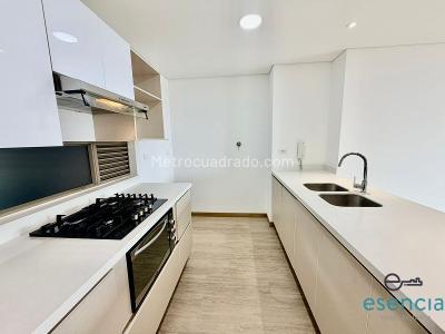 Apartamento de 1 alcoba en arriendo en El Poblado, Medellín, 67 m² · foto 3 de 20