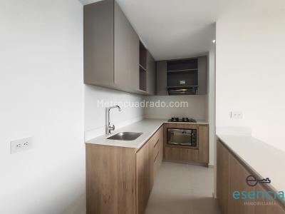 Apartamento en arriendo en La Doctora, Sabaneta · foto 4 de 19