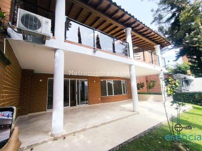 Casa de 4 alcobas en arriendo en El Poblado, Medellín, 350 m² · foto 6 de 20