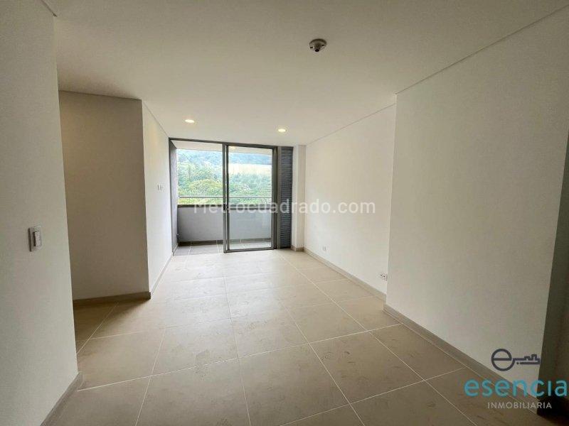 3BR Apartment in La Estrella (62 m²) - 4