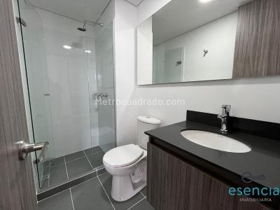Apartamento de 3 alcobas en arriendo en Las Palmas, Medellín, 75 m² · foto 12 de 14