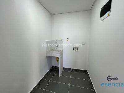 Apartamento de 3 alcobas en arriendo en Las Palmas, Medellín, 75 m² · foto 13 de 14