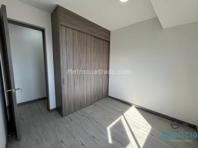 Apartamento en arriendo en Las Palmas, Medellín · foto 8 de 14