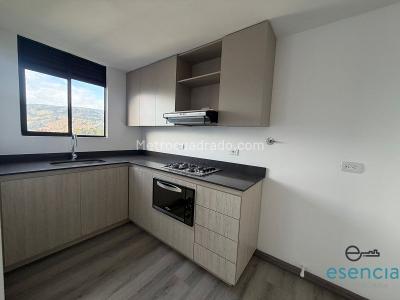 Apartamento en venta en Las Palmas, Medellín · foto 2 de 17