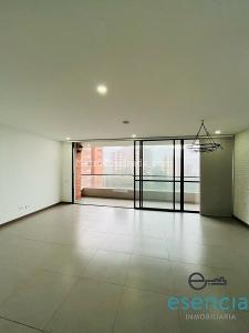 Apartamento de 3 alcobas en arriendo en Loma Del Escobero, Envigado, 118 m² · foto 6 de 18