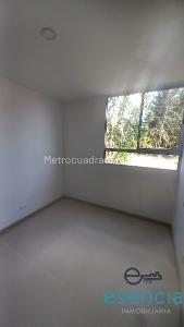 Apartamento de 3 alcobas en venta en Los Colegios, Rionegro, 65 m² · foto 5 de 13