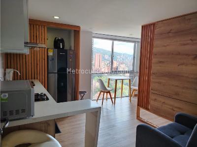 Apartaestudio en venta en El Poblado, Medellín, 30 m² · foto 10 de 13