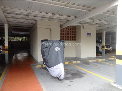 Apartamento de 3 alcobas en venta en Belen, Medellín, 109 m² · foto 4 de 13