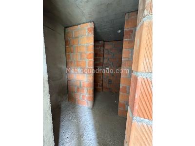 Apartamento de 2 alcobas en venta en Maria Auxiliadora, Sabaneta, 55 m² · foto 4 de 13