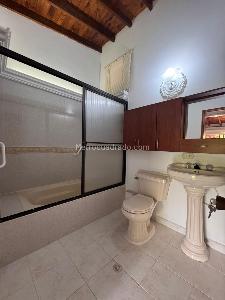 Casa de 3 alcobas en venta en Belen La Nubia, Medellín, 117 m² · foto 4 de 15
