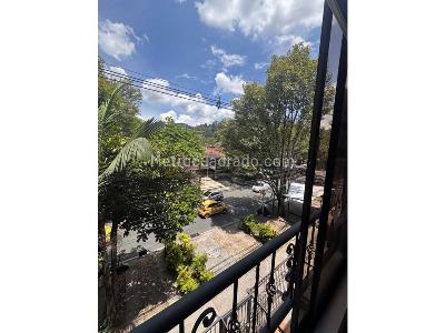 Apartamento de 3 alcobas en venta en Belen, Medellín, 117 m² · foto 7 de 10
