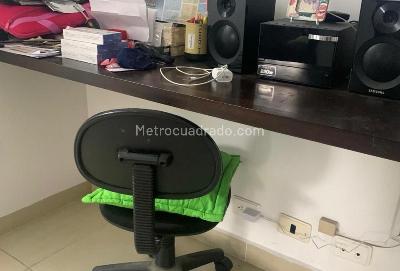 Apartamento de 3 alcobas en venta en Laureles La Castellana, Medellín, 75 m² · foto 11 de 11