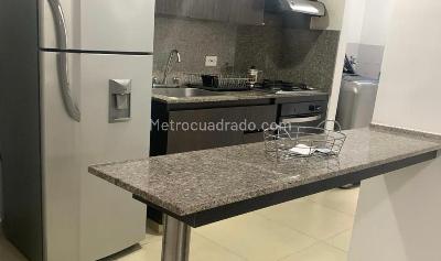 Apartamento de 3 alcobas en venta en Laureles La Castellana, Medellín, 75 m² · foto 5 de 11