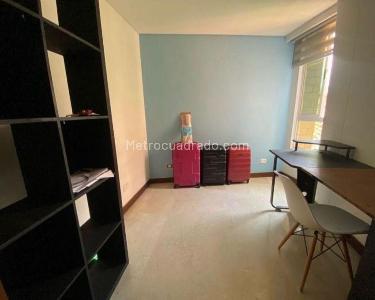 Apartamento de 4 alcobas en venta en Laureles, Medellín, 130 m² · foto 7 de 8