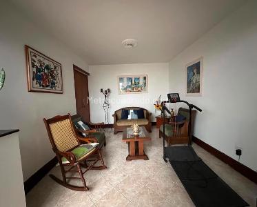 Casa de 4 alcobas en venta en Simon Bolivar, Medellín, 270 m² · foto 4 de 15