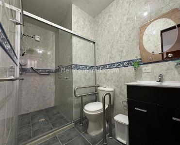 Casa de 4 alcobas en venta en Simon Bolivar, Medellín, 270 m² · foto 5 de 15