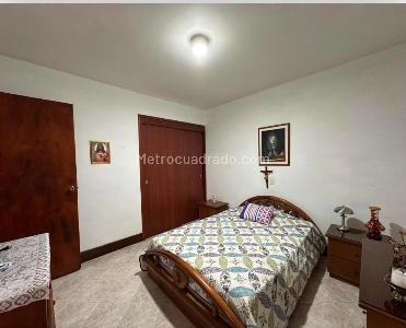 Casa de 4 alcobas en venta en Simon Bolivar, Medellín, 270 m² · foto 8 de 15