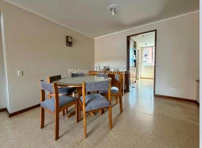 Apartamento en venta en Laureles, Medellín · foto 12 de 13