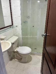 Apartamento en venta en Almeria, Medellín · foto 3 de 13