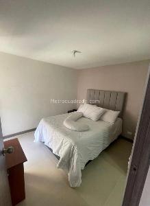 Apartamento en venta en Laureles La Almeria, Medellín · foto 10 de 18