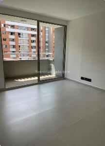 Apartamento en venta en Laureles La Almeria, Medellín · foto 4 de 15