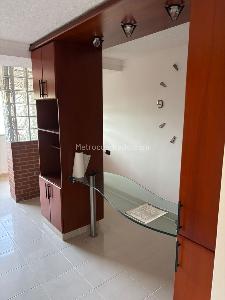 Apartamento de 4 alcobas en venta en La Almeria, Medellín, 100 m² · foto 3 de 20