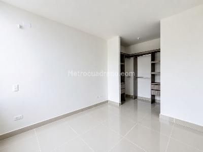 Apartamento en venta en Hacienda Rosablanca, Villavicencio · foto 8 de 18