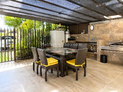 Casa de 5 alcobas en venta en Condominio Palma Real, Villavicencio, 994 m² · foto 19 de 20