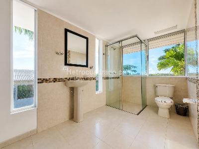Casa de 5 alcobas en venta en Condominio Campestre Horizontes, Villavicencio, 795 m² · foto 11 de 20