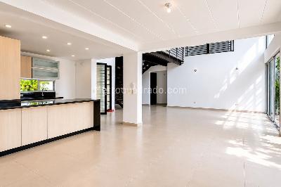 Casa de 4 alcobas en venta en Condominio Campestre Palma Real, Villavicencio, 235 m² · foto 3 de 20