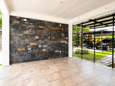 Casa de 4 alcobas en venta en Condominio Campestre Palma Real, Villavicencio, 235 m² · foto 5 de 20