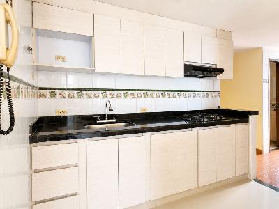 Apartamento de 3 alcobas en venta en Galán, Villavicencio, 86 m² · foto 9 de 18