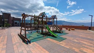 Apartamento en arriendo en Las Palmas, Medellín · foto 16 de 17