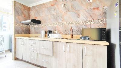 Apartamento de 3 alcobas en arriendo en Laureles, Medellín, 95 m² · foto 6 de 19