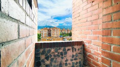 Apartamento de 3 alcobas en arriendo en Laureles, Medellín, 95 m² · foto 15 de 19