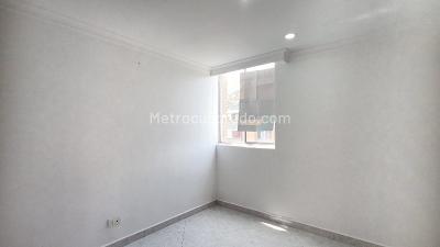 Apartamento de 2 alcobas en arriendo en La America, Medellín, 70 m² · foto 7 de 20