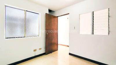 Apartamento de 3 alcobas en venta en Laureles, Medellín, 63 m² · foto 8 de 16