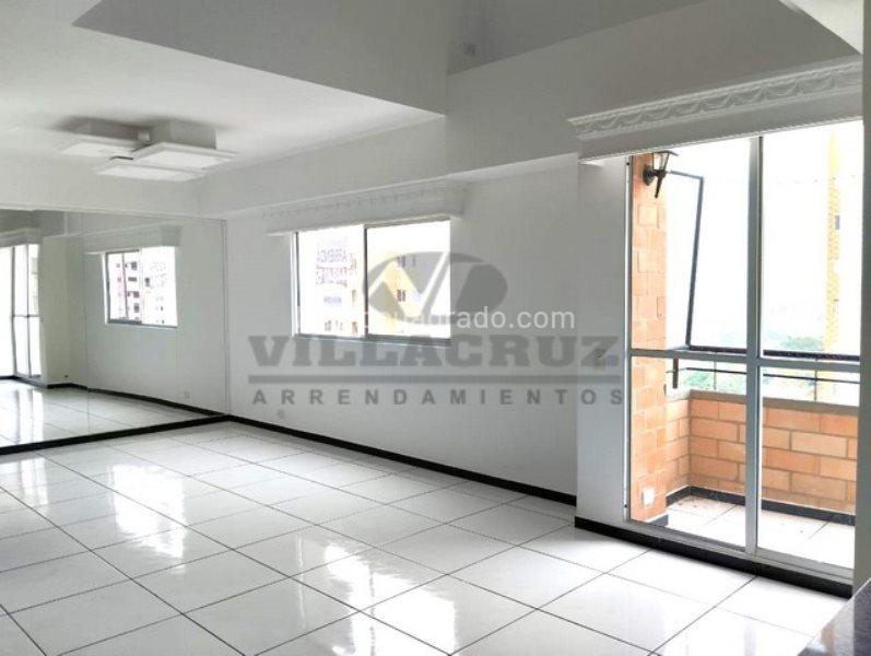 Piso – BELLO, Centro - Vista 2