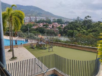 Apartamento de 4 alcobas en venta en Bello, Bello, 145 m² · foto 17 de 20