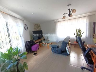 Casa de 4 alcobas en venta en Florencia, Medellín, 126 m² · foto 4 de 19